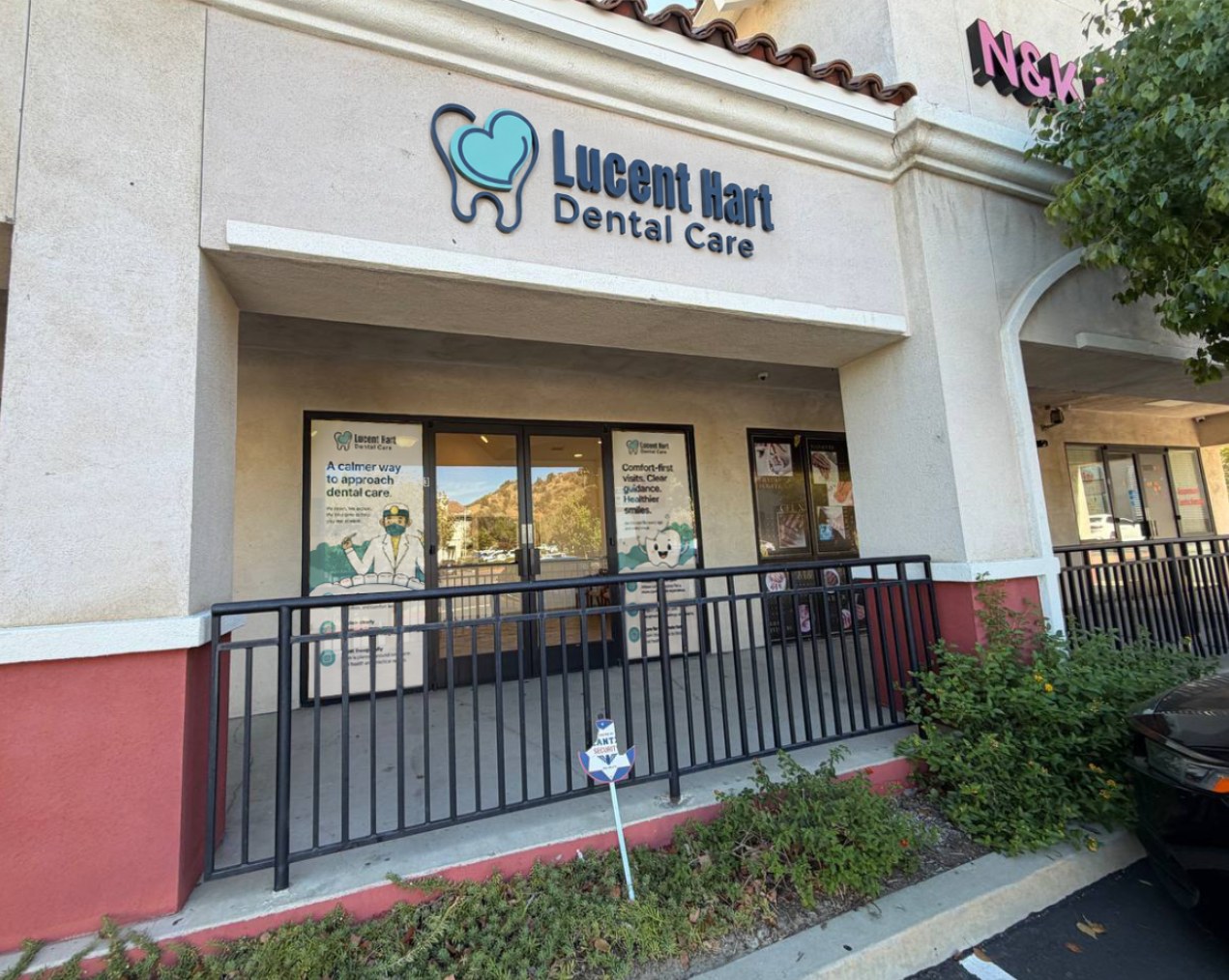 Exterior of Lucent Hart Dental Care